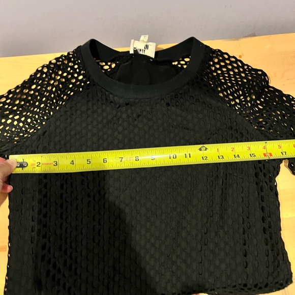 Milly black “fishnet” sweater/top. Size 10 - Picture 6 of 6